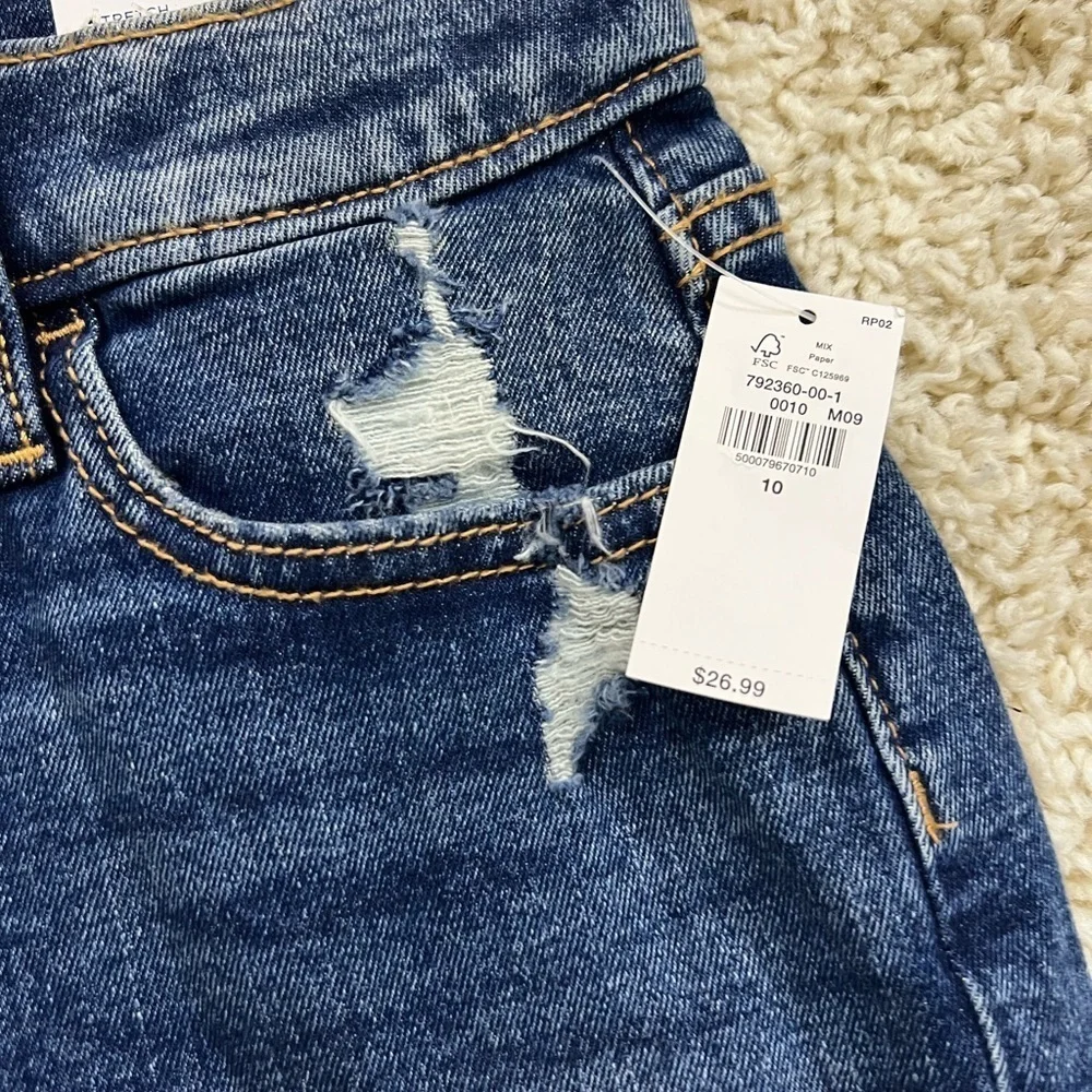 GIRLS OLD NAVY DENIM SHORTS SIZE 10 NWT